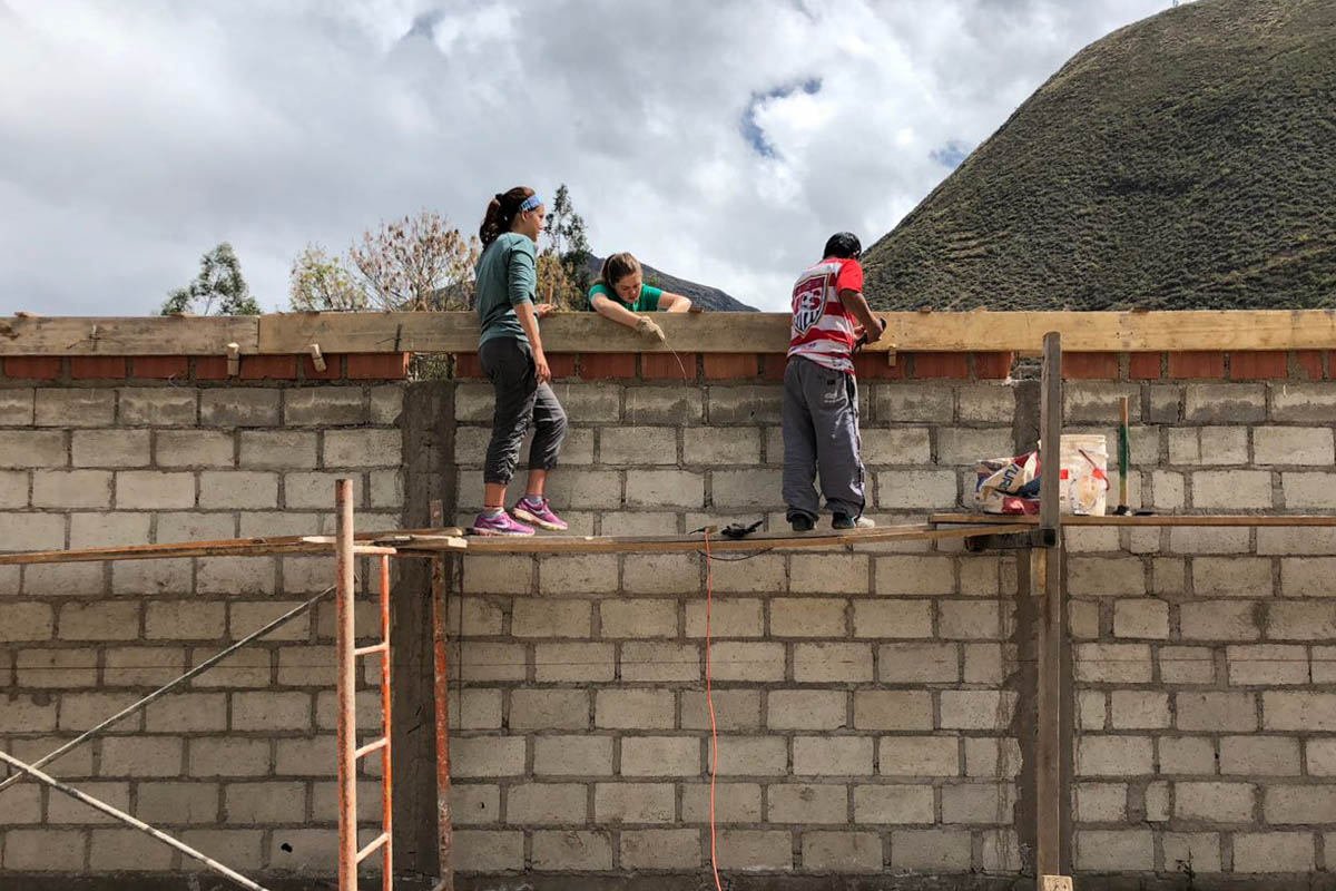 Peru community service projects