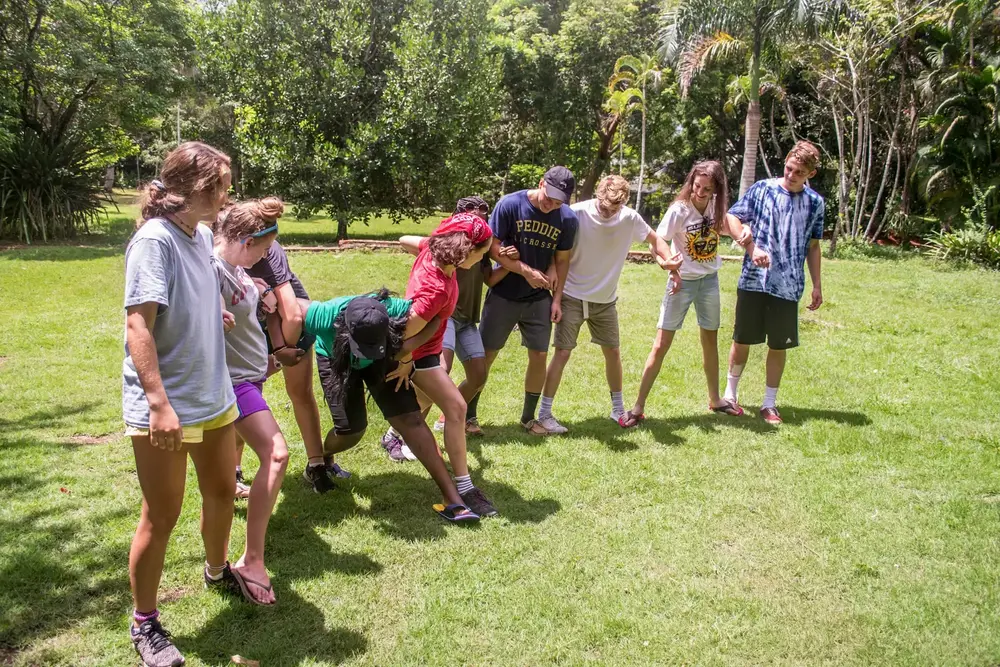VISIONS-Teen-summer-participants-playing-Dominican-Republic-Program- VISIONS-Teen-summer-participants-playing-Dominican-Republic-Program-