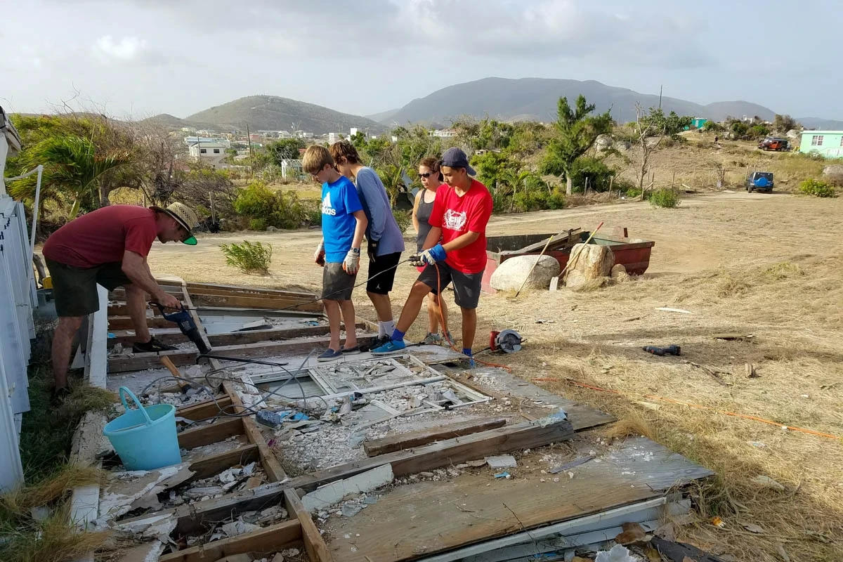relief volunteer work