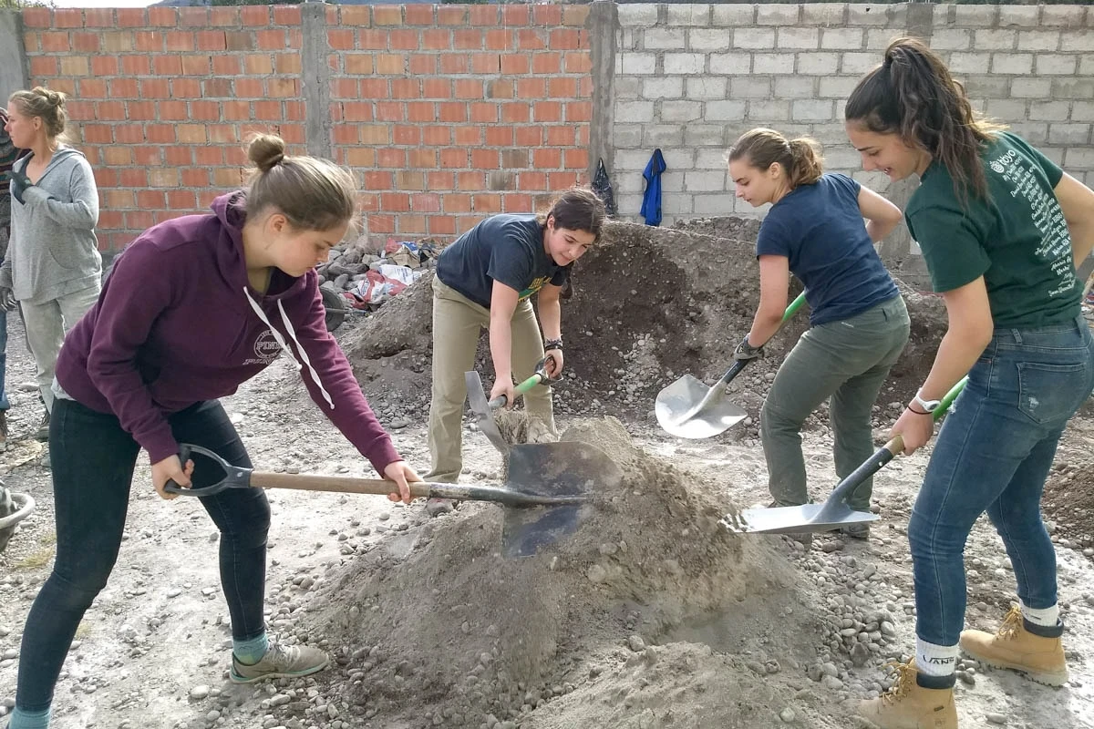 Peru community service projects