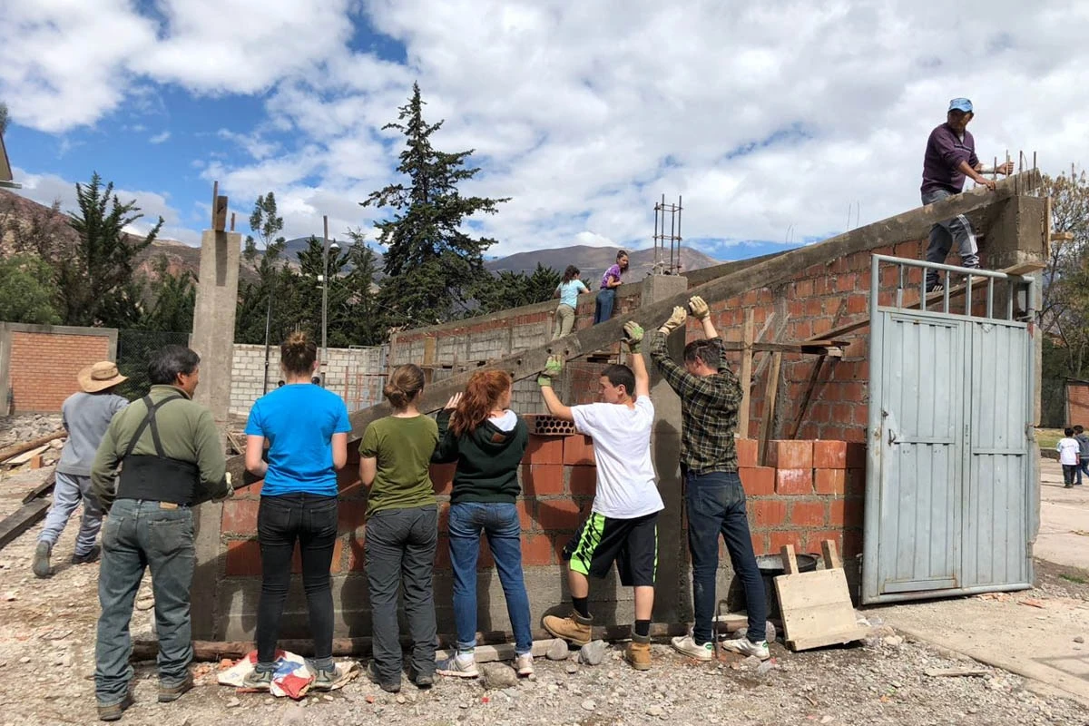 Peru community service