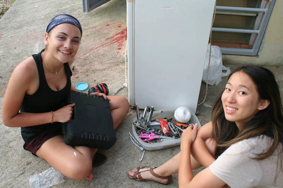 volunteering community service