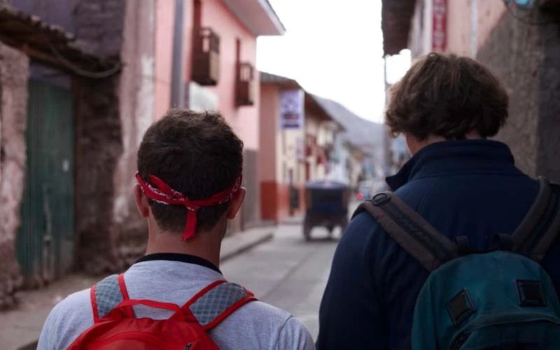 youth travel programs