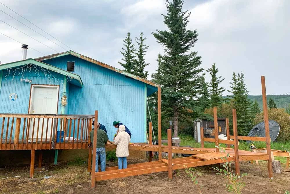 Students build wheelchair ramp on Alaska summer service trips.