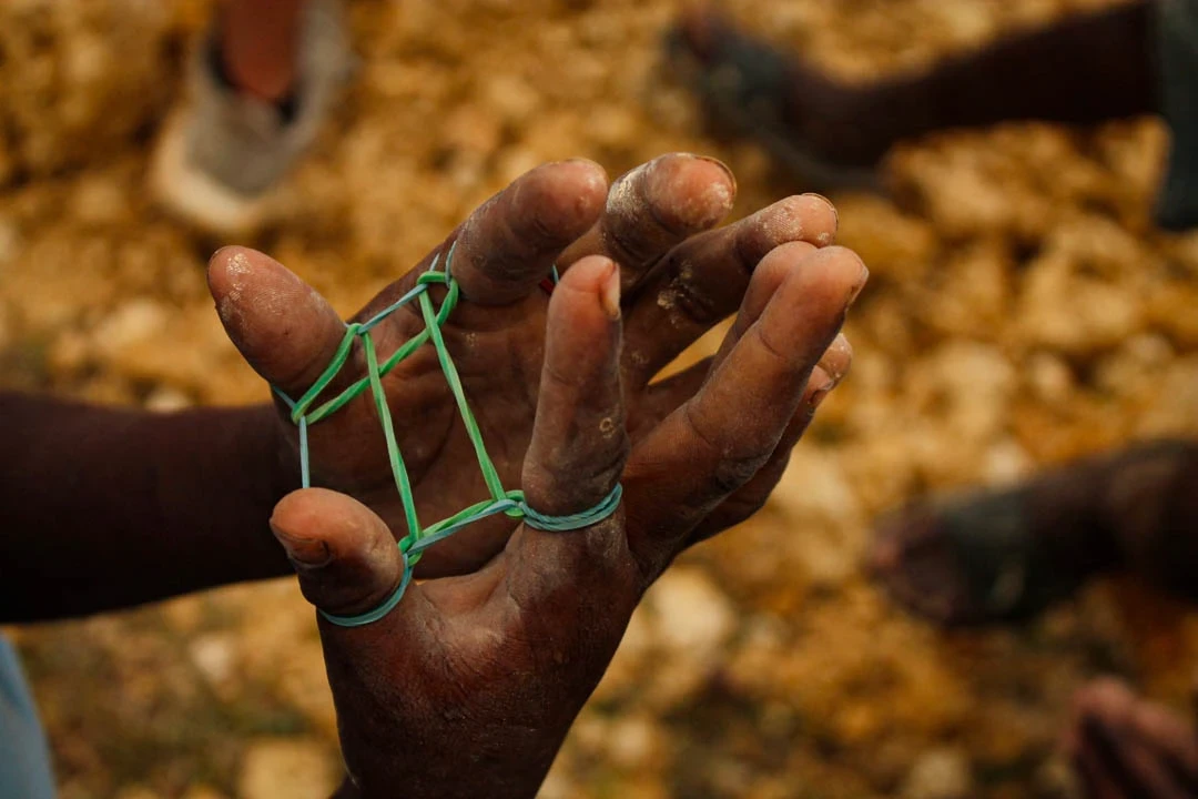 Play childhood game