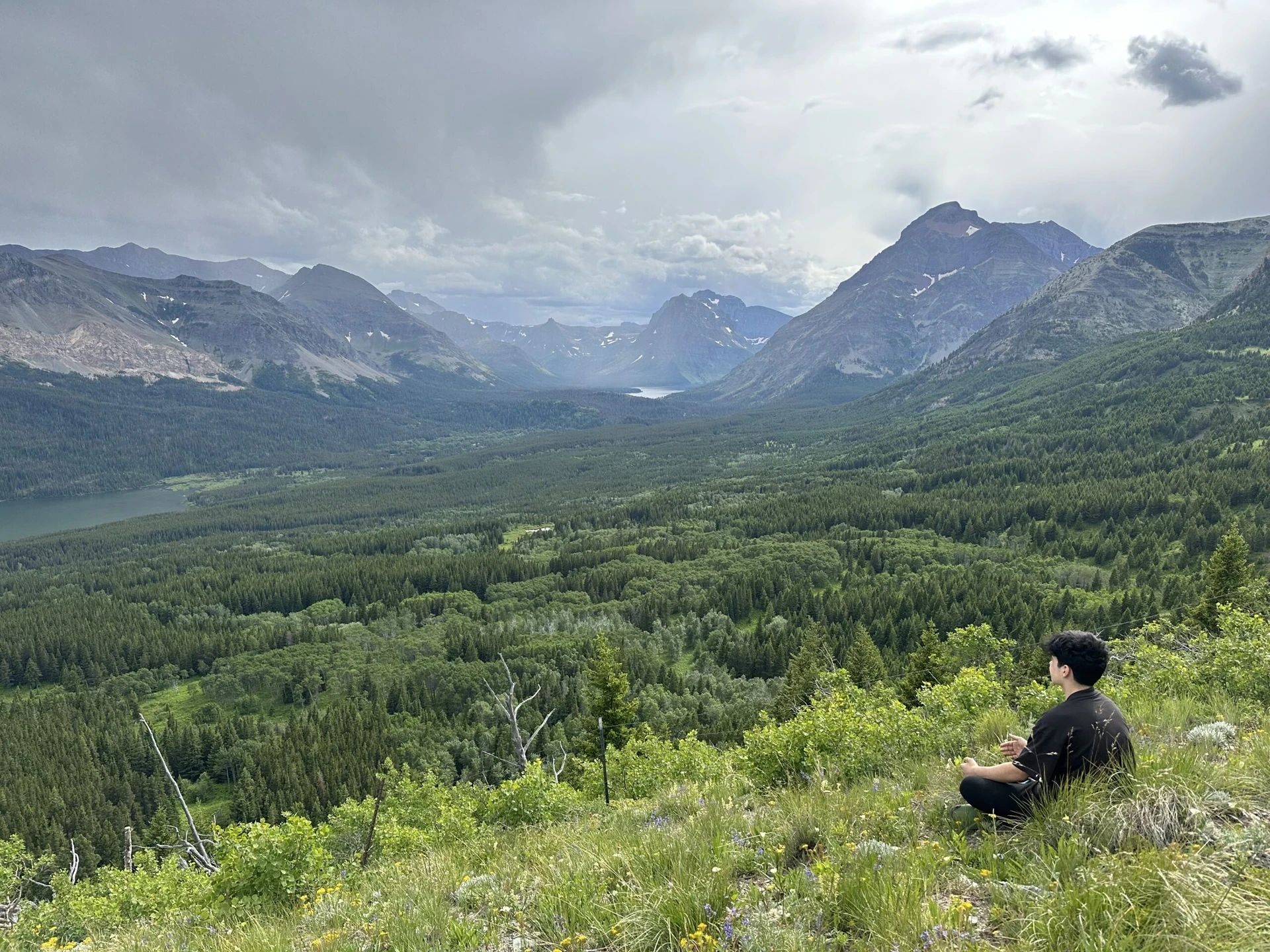 VISIONS Montana Backpacking in Glacier 5