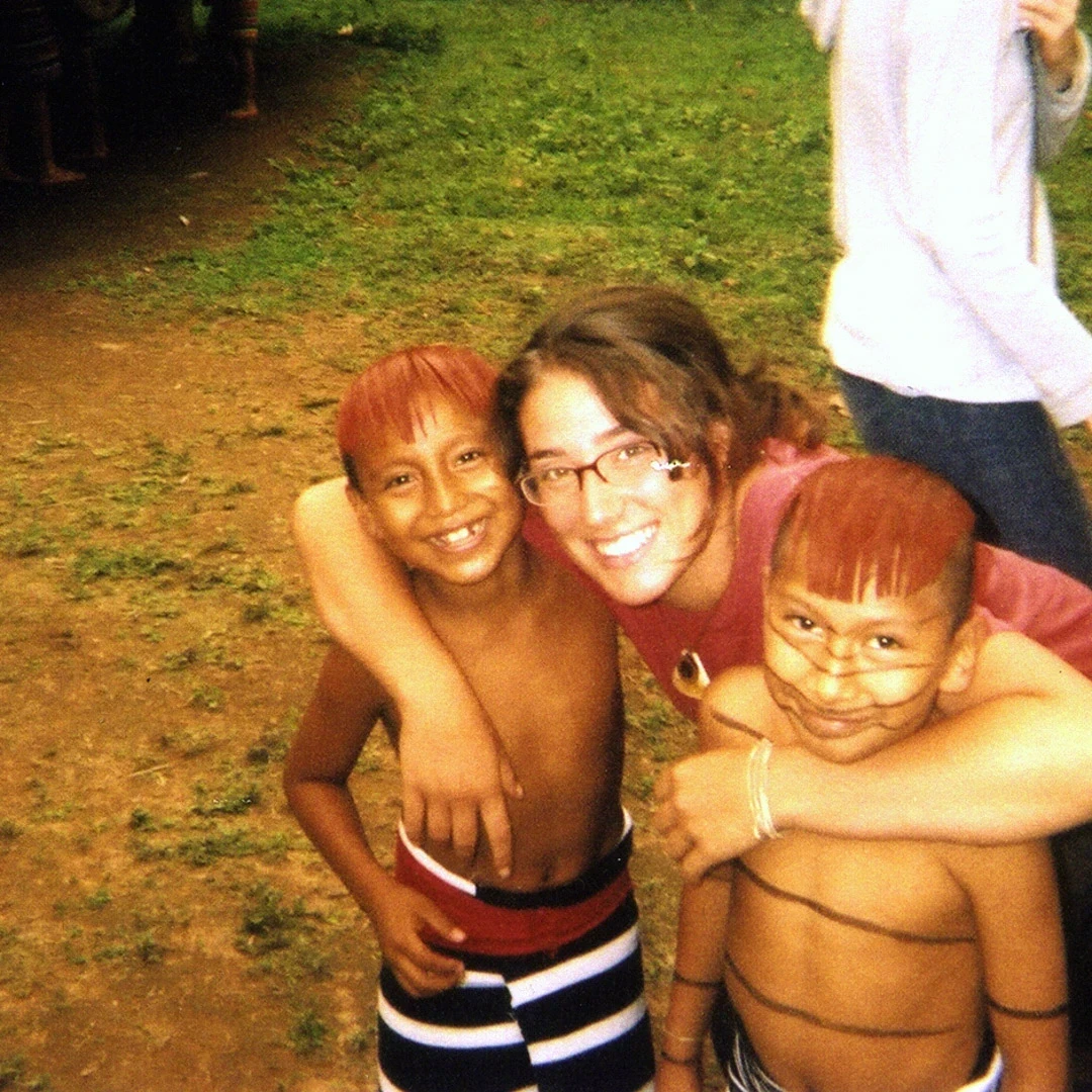 ECU-04-Claire-Hortens-and-kids