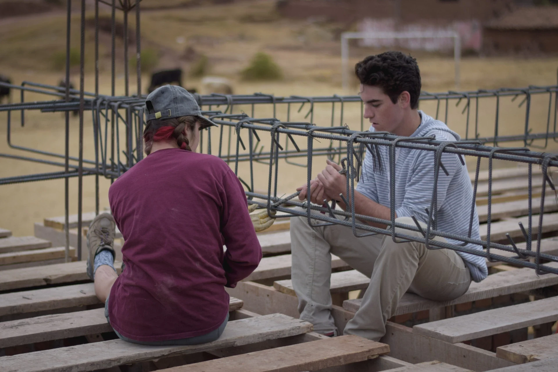 Volunteers Build in Peru
